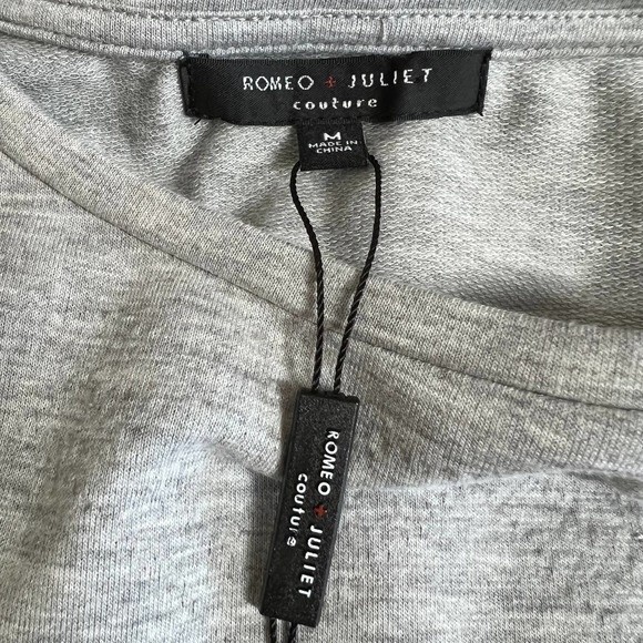 Romeo & Juliet Couture grey sweatshirt women relax fit 3/4 sleeve size M - Picture 2 of 11